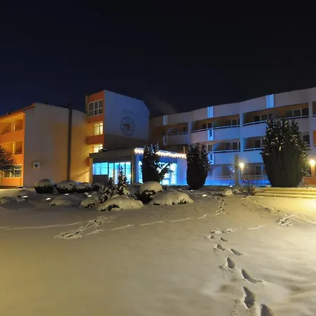 Belenus Thermalhotel Superior فندق زلاكاروس
