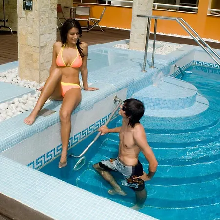 فندق Belenus Thermalhotel Superior 3*