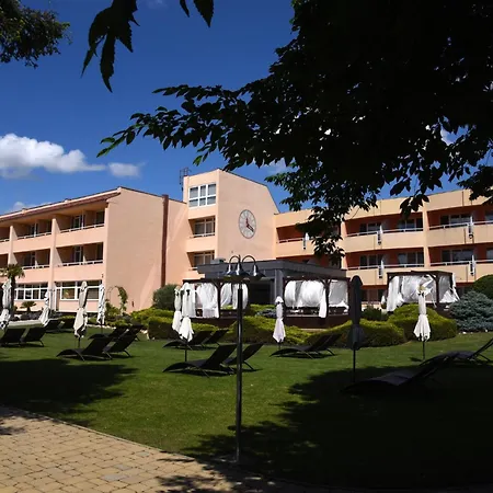 Belenus Thermalhotel Superior زلاكاروس